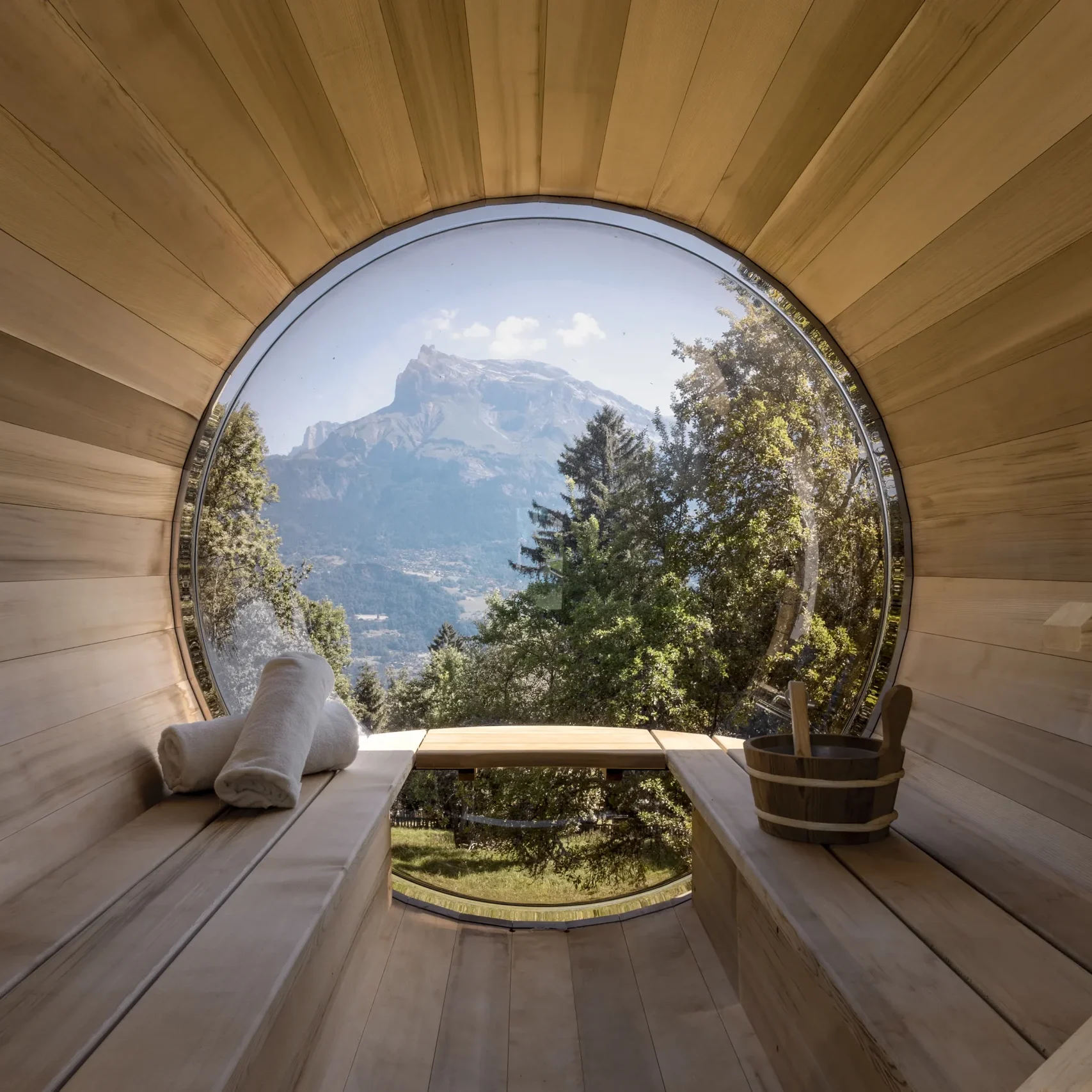 Sauna avec vue sur le mont blanc