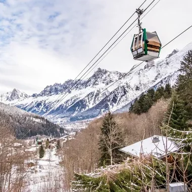 Vue sur la chaine du mont bmanc depuis une propriété de prestige
