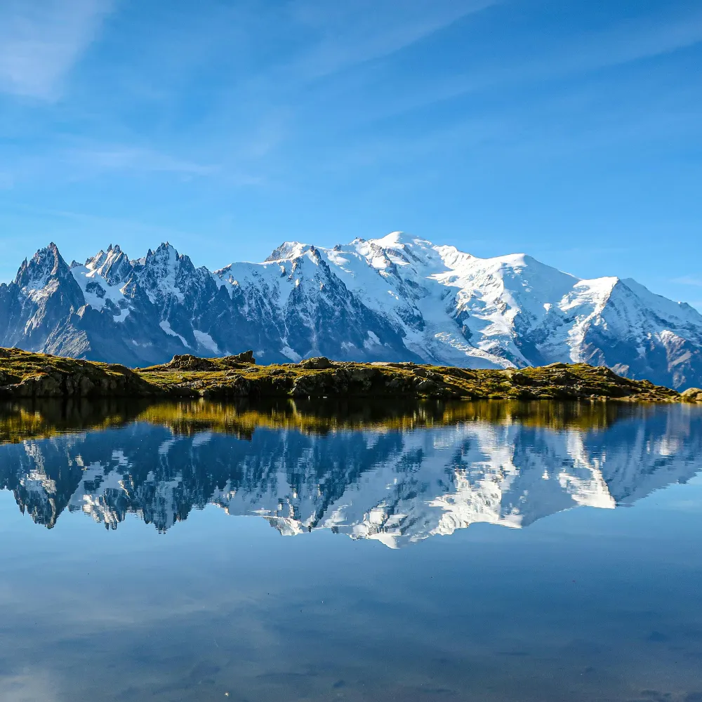 Vue sur les sommets depuis le lac blanc